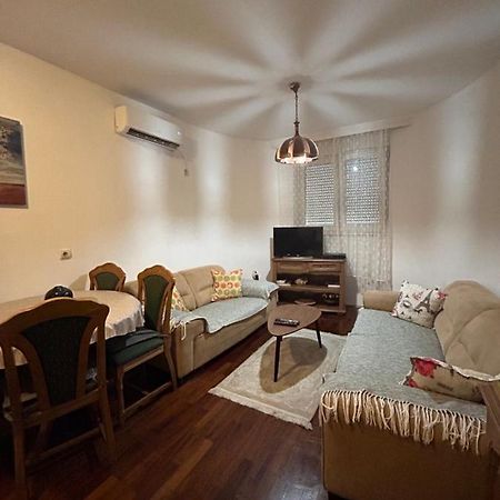 Apartment Sara Подгорица Екстериор снимка