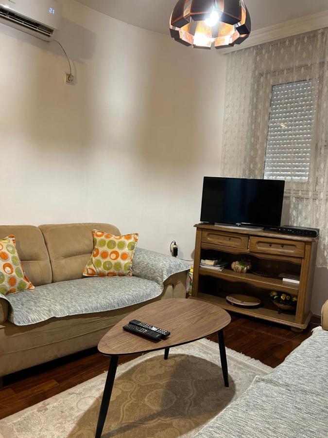 Apartment Sara Подгорица Екстериор снимка